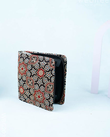 Printed Wallet - WBG2039 - Clutches & Purses