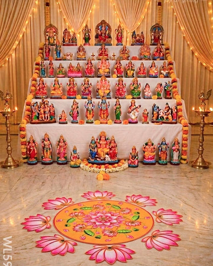 Rangoli: Flower - Set of 8 Lotus Petals - WL5981 - Rangoli