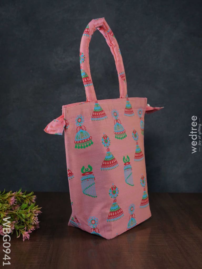 Raw Silk Hand Bag With Jhumka Print - Wbg0941 Bags
