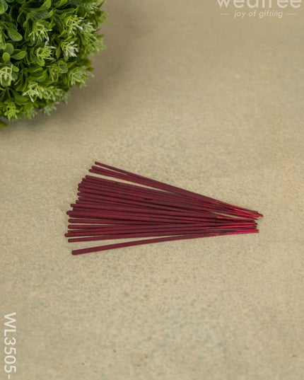 Blue Pottery Diffuser Candle Holder With Rose Oil And Incense Sticks - Wl3505-1 Candles & Votives