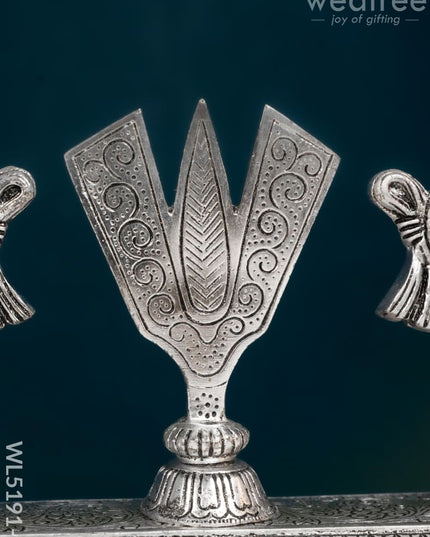 Shankh Chakra Tilak Idol - 5 inch - Silver - WL5191-2 - White Metal