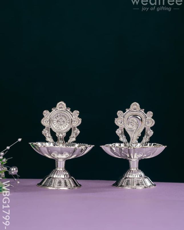 Shanku Chakra Diya - Silver - 3 inch - WBG1799-2 - White Metal Diya RG