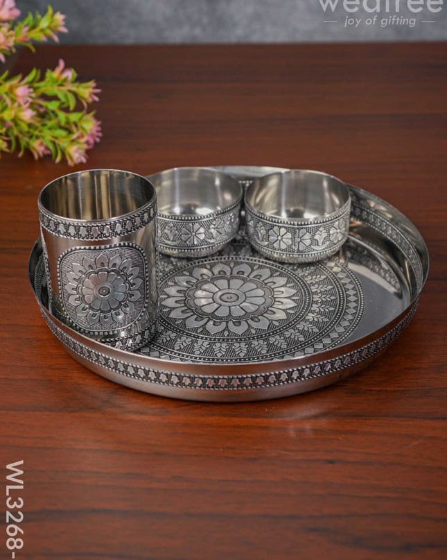 Oxidised Thali Set Of 4 - 9.5 Inch Wl3268-1 Meenakari Trays & Plates