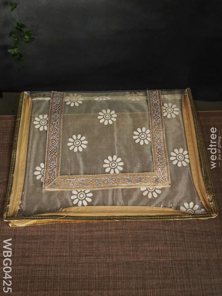 Single Saree Cover With Zari Border In Centre - Wbg0425 Bags