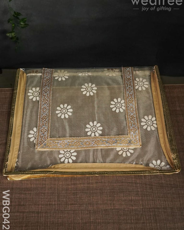 Single Saree Cover With Zari Border In Centre - Wbg0425 Bags
