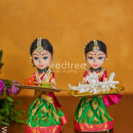 Small Welcome Dolls (Set Of 2) - 7 Inch Wl3802