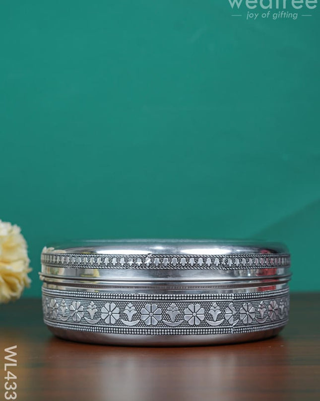 Stainless Steel Silver Oxidised Masala Box - Wl4339 Containers And Poori Boxes