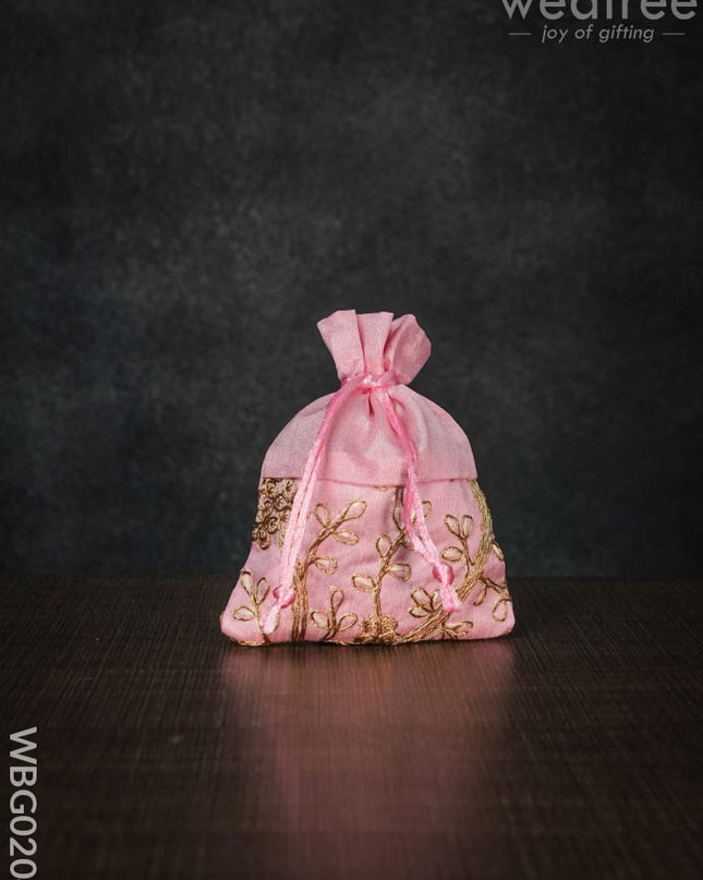 String Bag With Floral Embroidery - 4 X 5 Inches Wbg0204 Bags