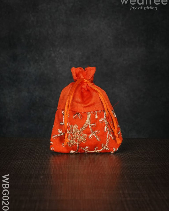 String Bag With Floral Embroidery - 4 X 5 Inches Wbg0204 Bags
