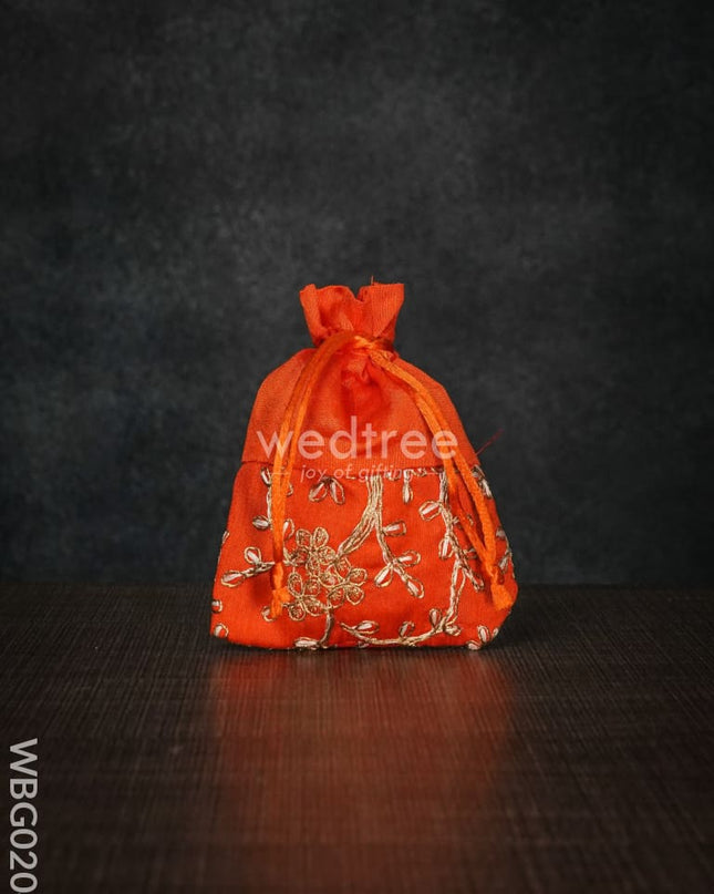 String Bag With Floral Embroidery - 4 X 5 Inches Wbg0204 Bags