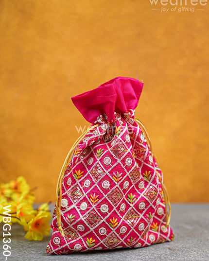 String Bag With Embroidery Work (11 X 8) - Wbg1360-4 Favor Bags