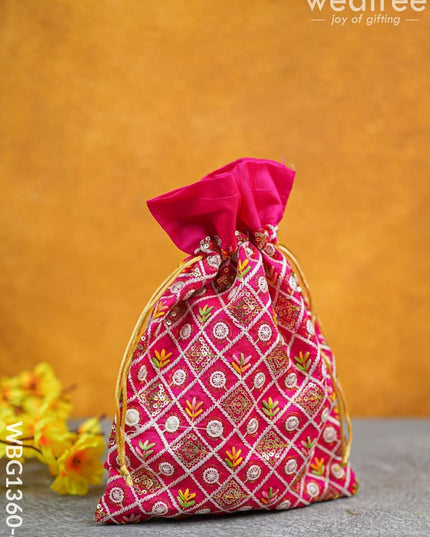 String Bag With Embroidery Work (11 X 8) - Wbg1360-4 Favor Bags