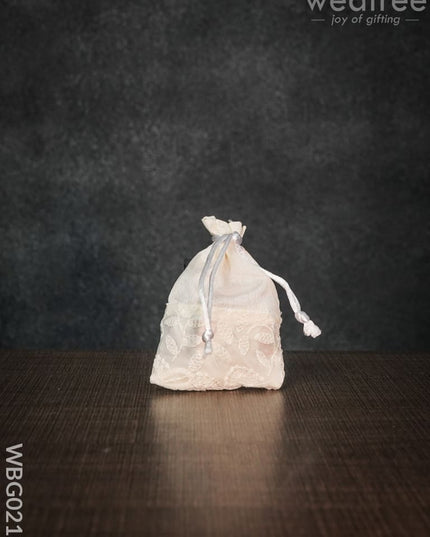 String Bag With Mango Design Embroidery - 3 X 4 Inches Wbg0212 Bags