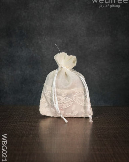 String Bag With Mango Design Embroidery - 4 X 5 Inches Wbg0213 Bags