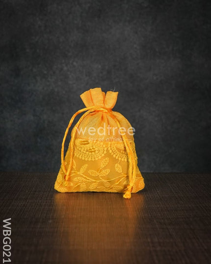 String Bag With Mango Design Embroidery - 4 X 5 Inches Wbg0213 Bags