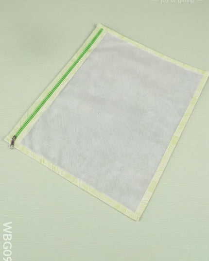 Striped Designed Saree Cover - WBG0972 - Saree Bags RG