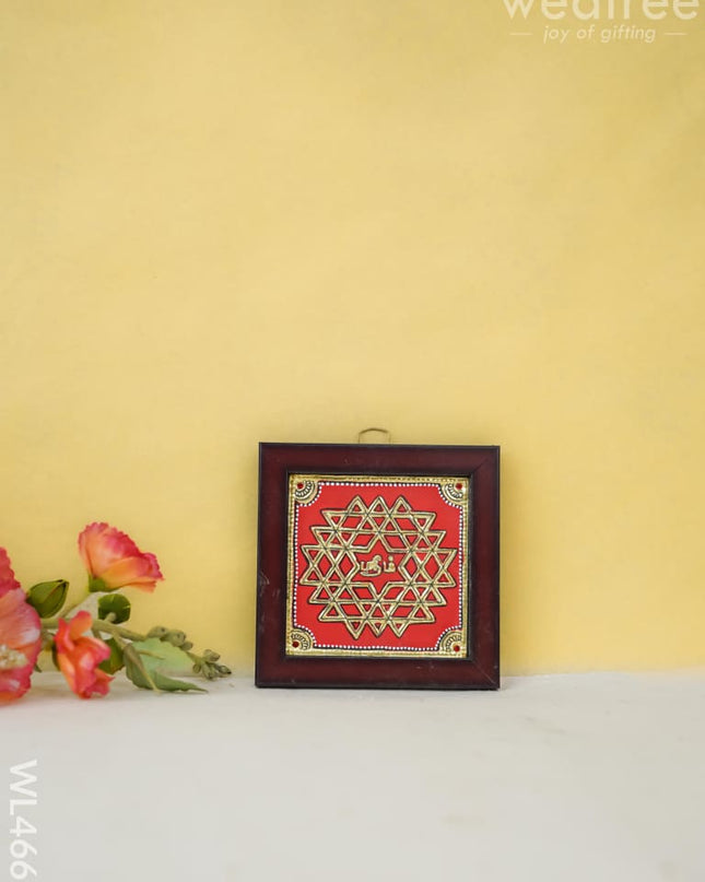 Tanjore Art Photo Frame - Kolam Design Wl4661 Painting