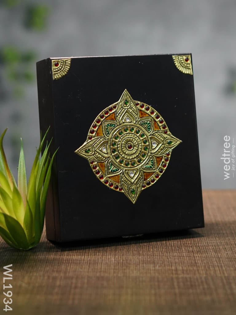 Tanjore Painted Jewel Box (6.5 X 5.5) - Wl1934 Wooden Utility