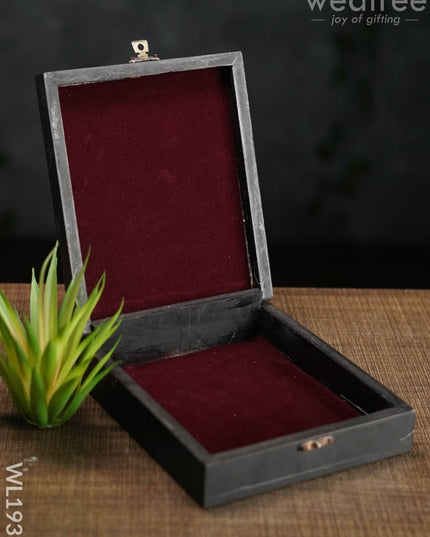 Tanjore Painted Jewel Box (6.5 X 5.5) - Wl1935 Wooden Utility