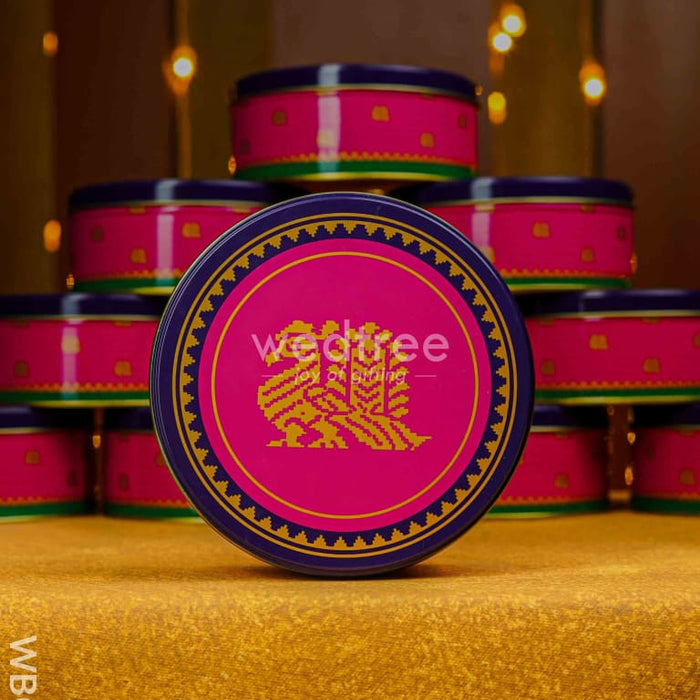 The Kanjivaram tin box return gift — WBG1185