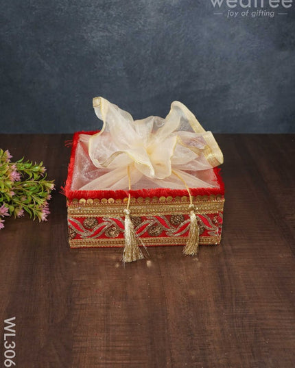 Trousseau Basket With Golden Lace Work - Set Of 3 Wl3068 Wedding Essentials