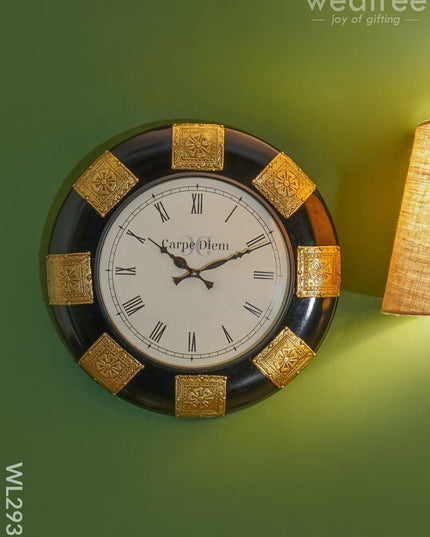 Wall Clock Polished Brass In Black Base - 18 Inch Wl2935 Clocks