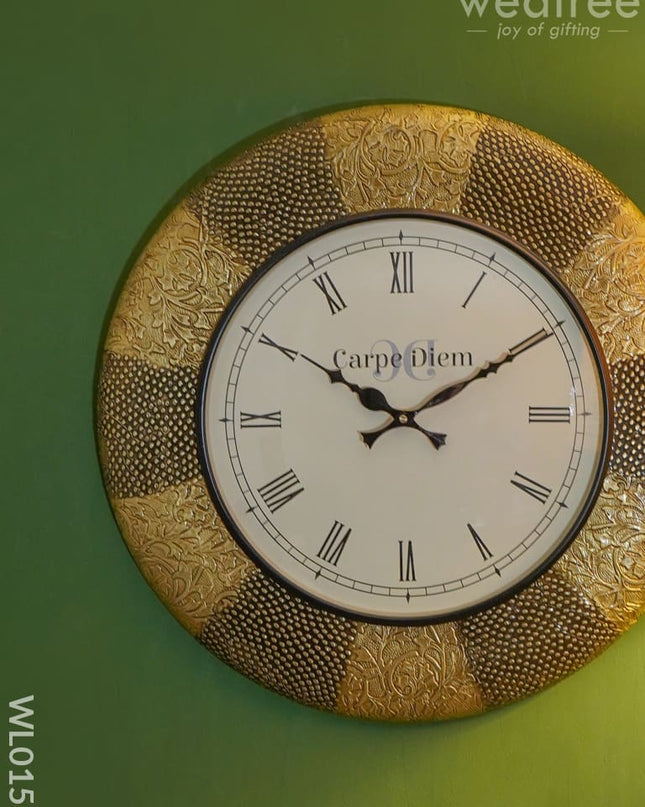 Wall Clocks - Embossed Brass With Brown And Gold Swan Design (18 Inch) Wl0153 Clocks
