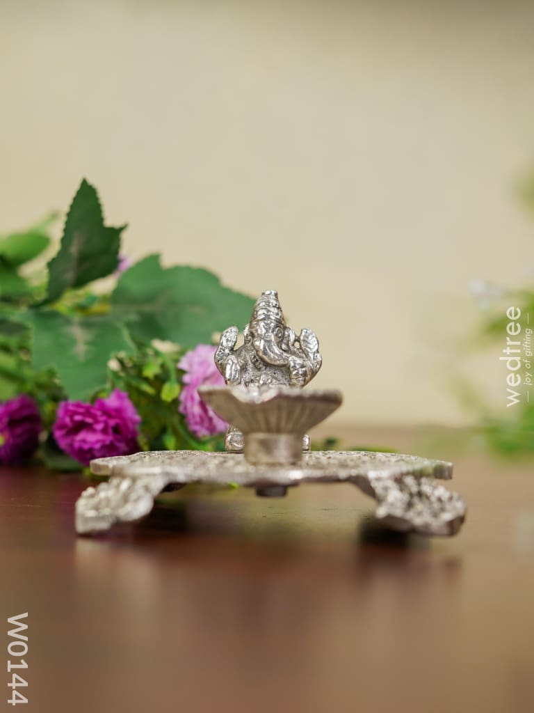 White Metal Ganesh Chowki With Diya - W0144 Diyas