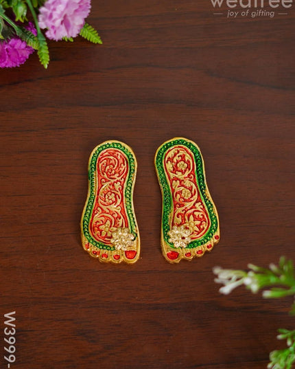 White Metal Meenakari Paduka - W3999 Divine Figurines