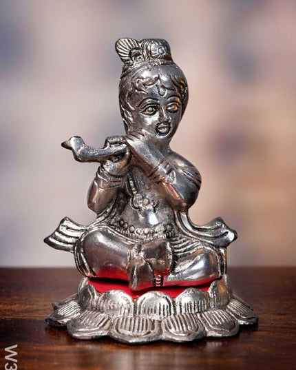 White Metal Oxidised Bal Krishna On Lotus - W3228 Metal