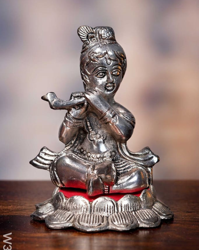 White Metal Oxidised Bal Krishna On Lotus - W3228 Metal