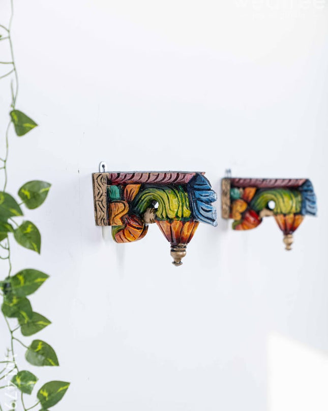 Wooden Carved Bothiyal Bracket - Set of 2 - WL4791 Wooden Artifacts