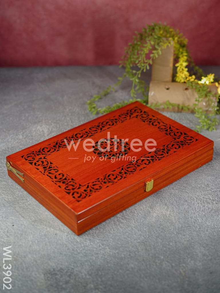 Wooden Dry Fruit Box With 6 Partition - Wl3902