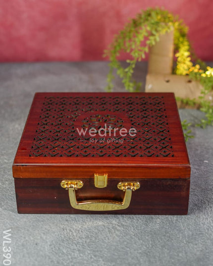 Wooden Floral Engraved Dry Fruit Box - Wl3901