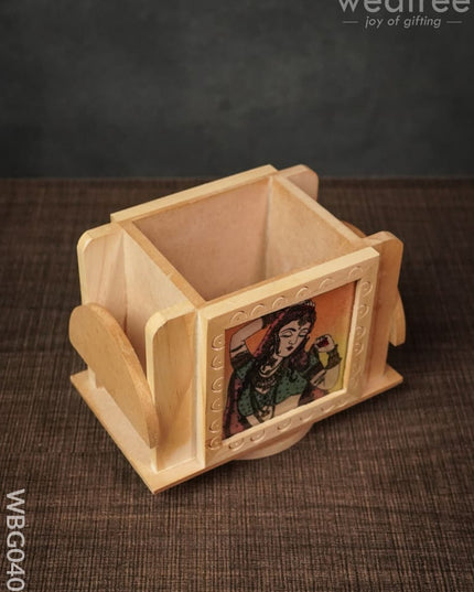 Wooden Hand Painted Revolving Pen Stand With Card Holder - Wbg0405 Utility
