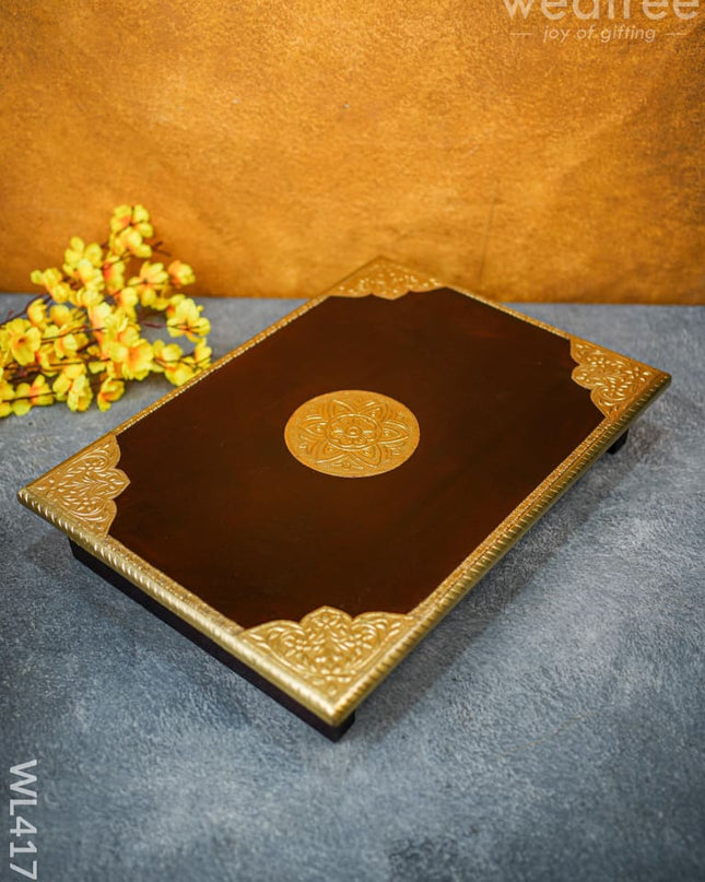 Wooden Manai With Brass Finish(20 X 15) - Wl4173